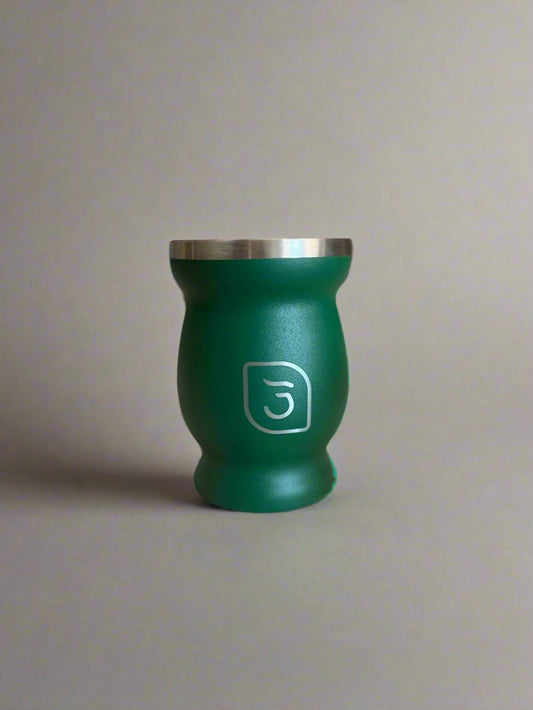 Mate de acero inoxidable Tres Mates – Edición Verde Bosque (240 ml)